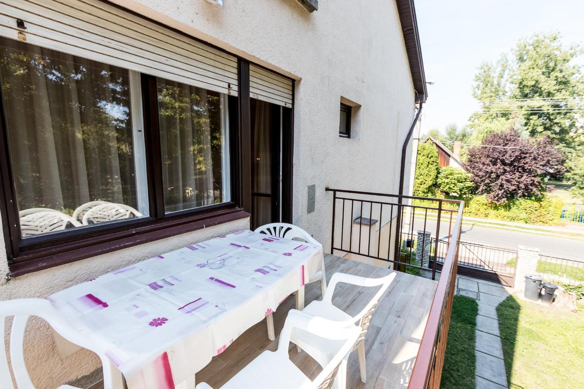Lara Apartments Siofok Exterior photo