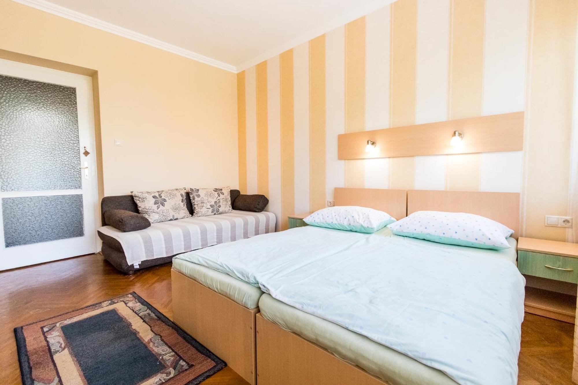Lara Apartments Siofok Exterior photo
